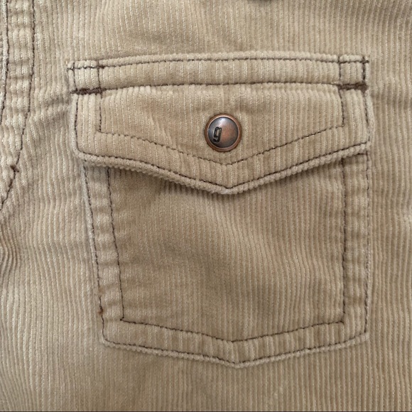 🌟3/$15🌟 Gymboree Tan Corduroy Shacket Overshirt Toddler size 12-18 M - Picture 8 of 8